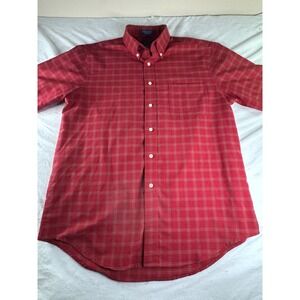 Towncraft Plaid Button Down Shirt Mens Medium Red  Wrinkle Free Short Sleeve